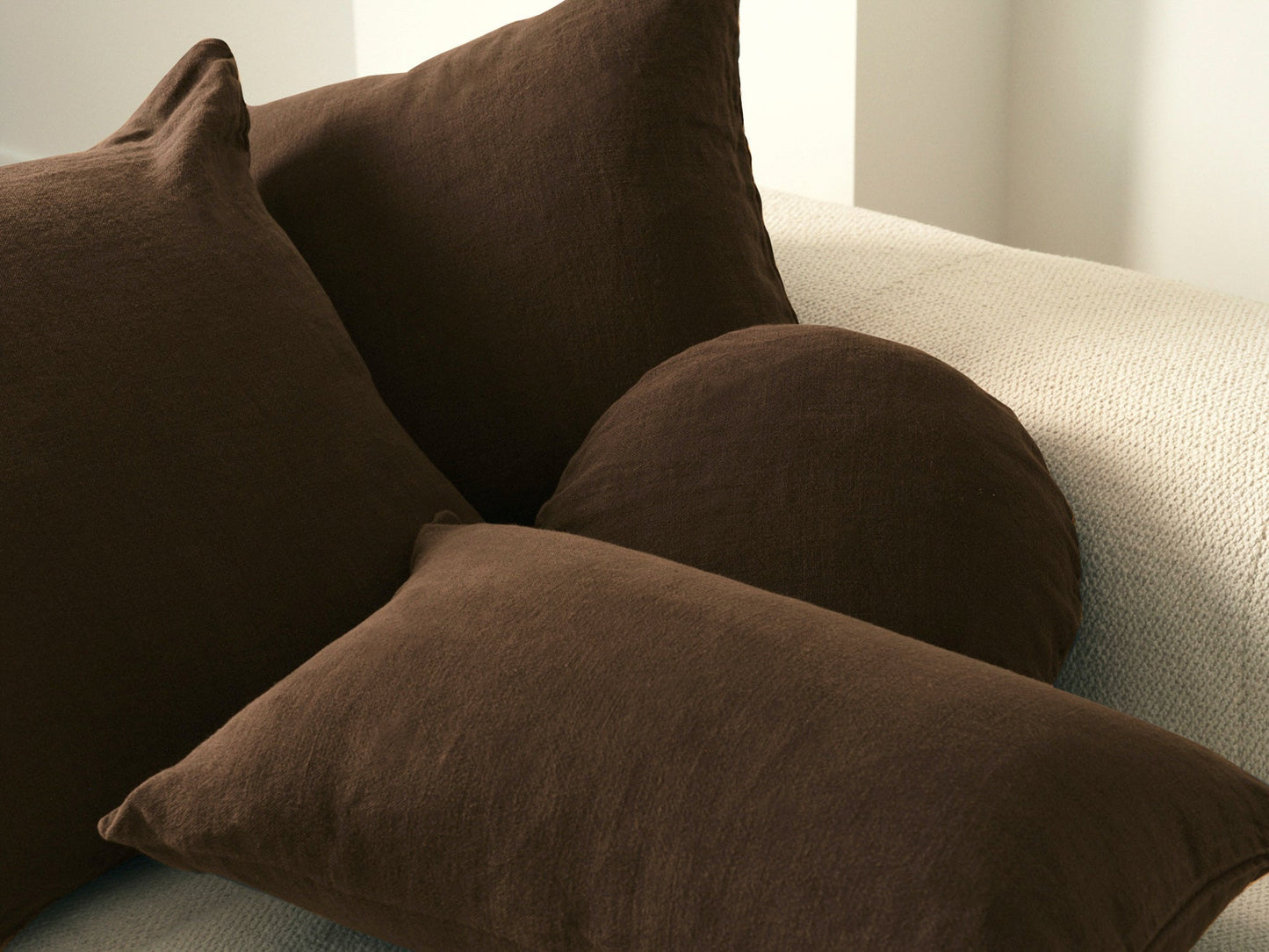 Big Linen - Chocolate Cushion