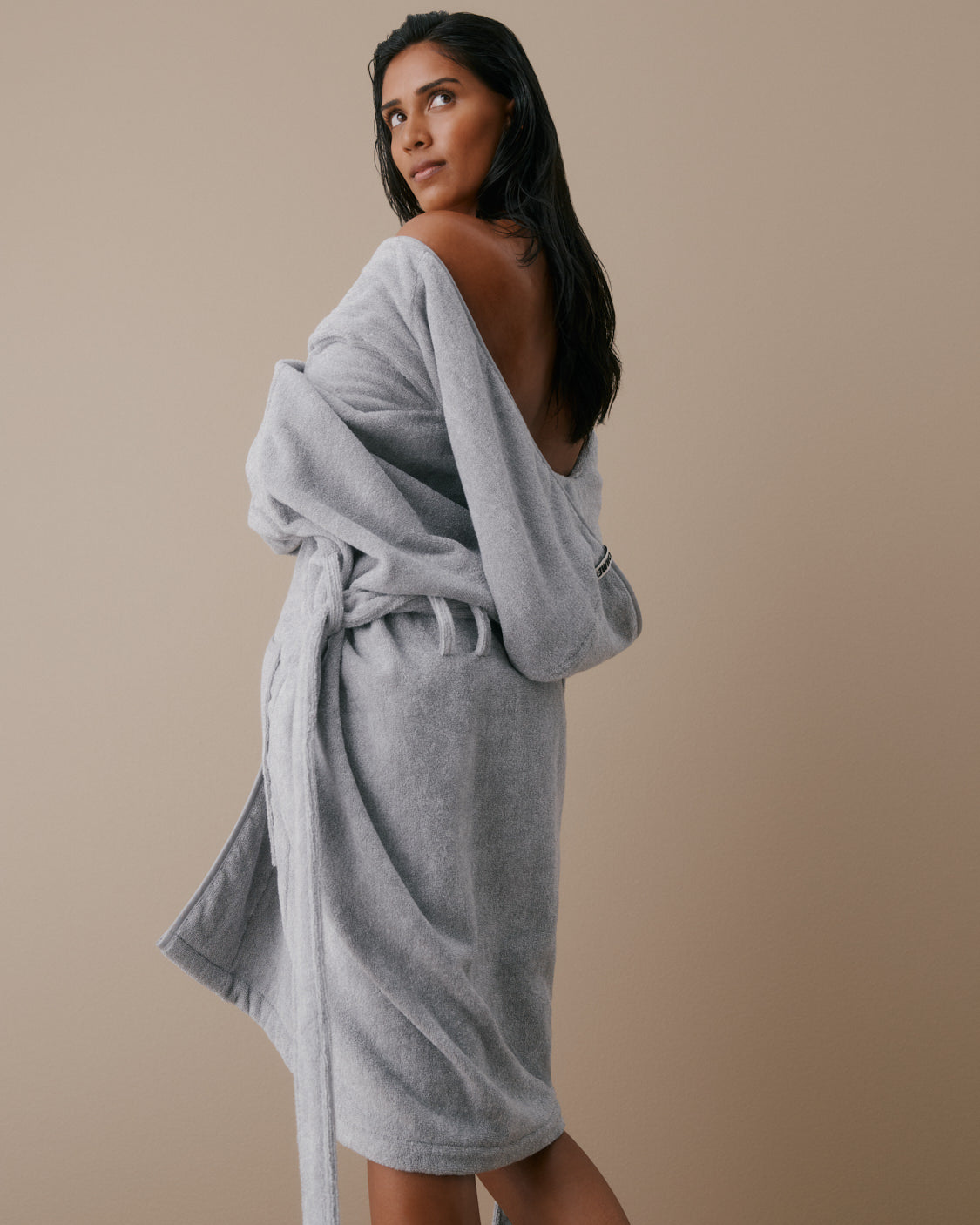 Robe - Smoke
