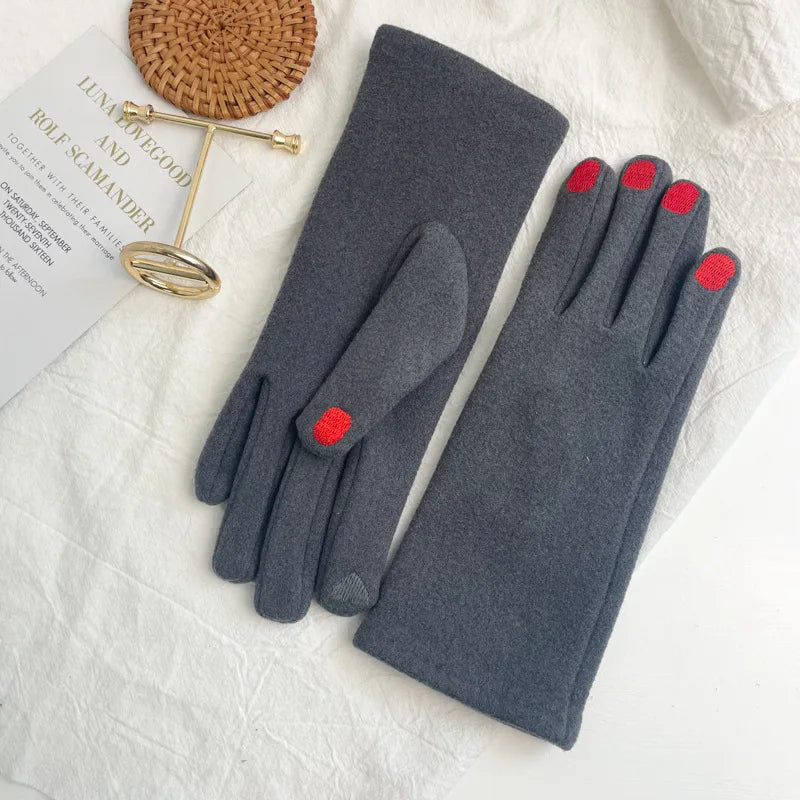 Touch Screen Winter Gloves with Nail Polish Design