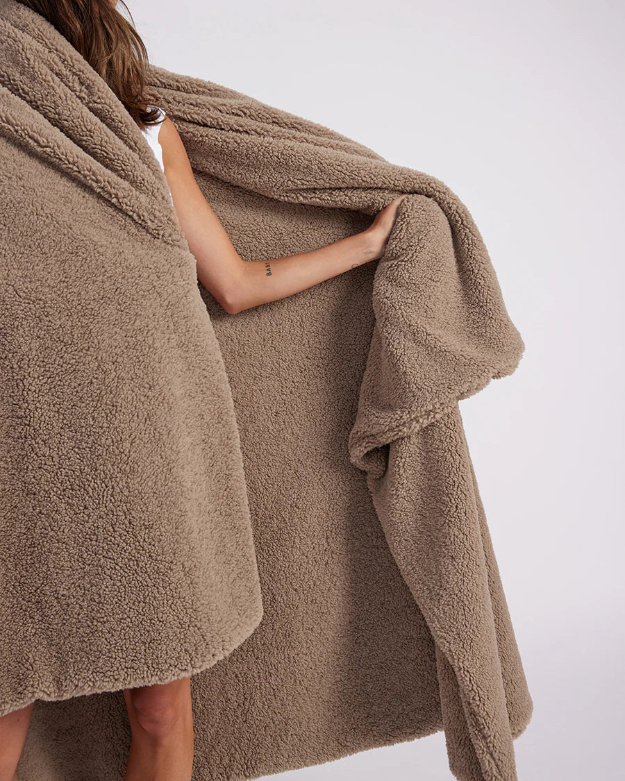 Faux Fur Throw Blanket - Warm Grey