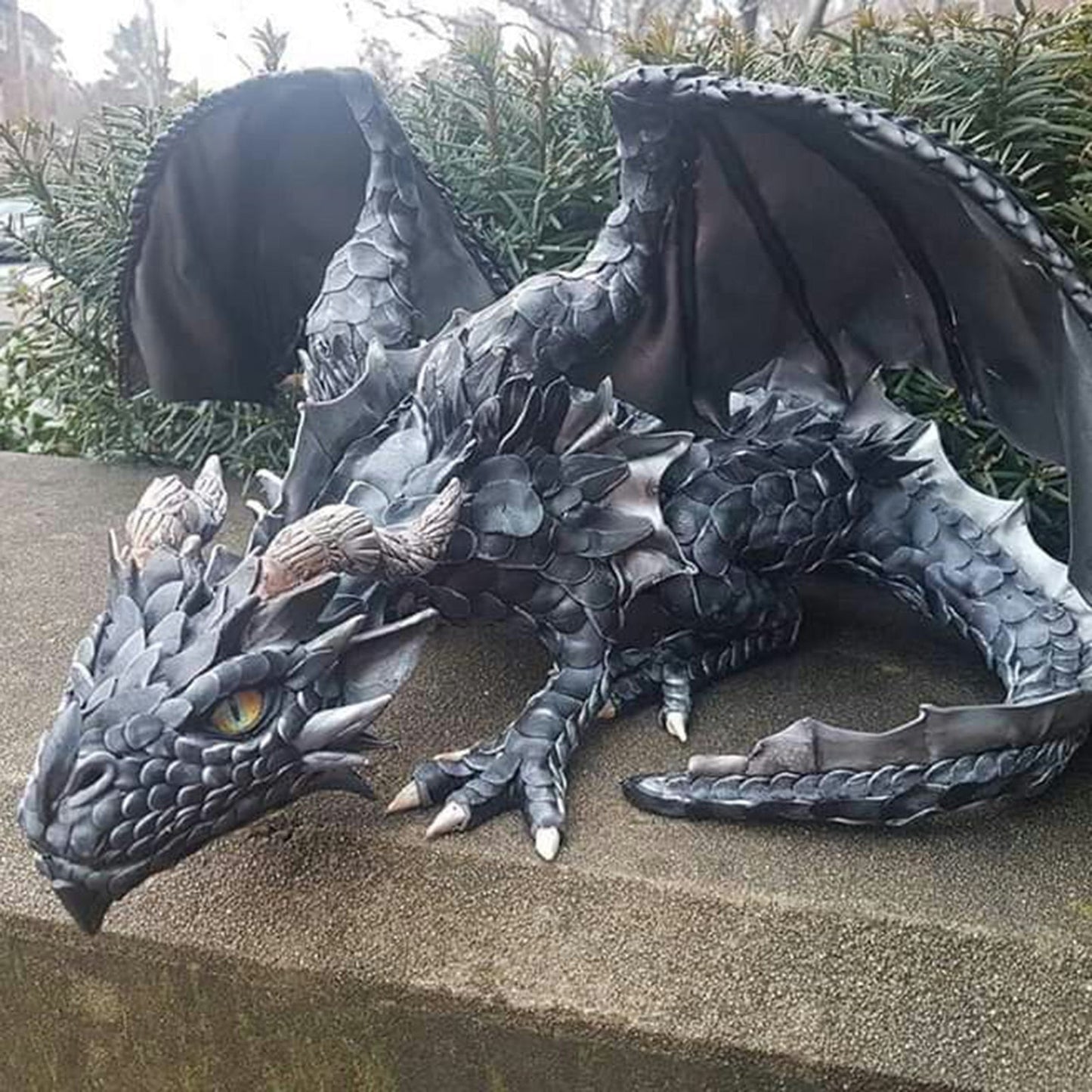 Crouching Dragon Guardian Statue: Gothic Outdoor