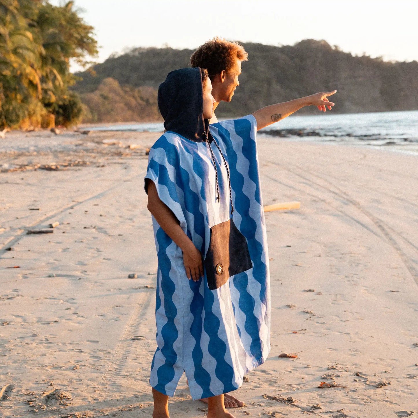 Changing Poncho: Slack Tide Coastal Blue