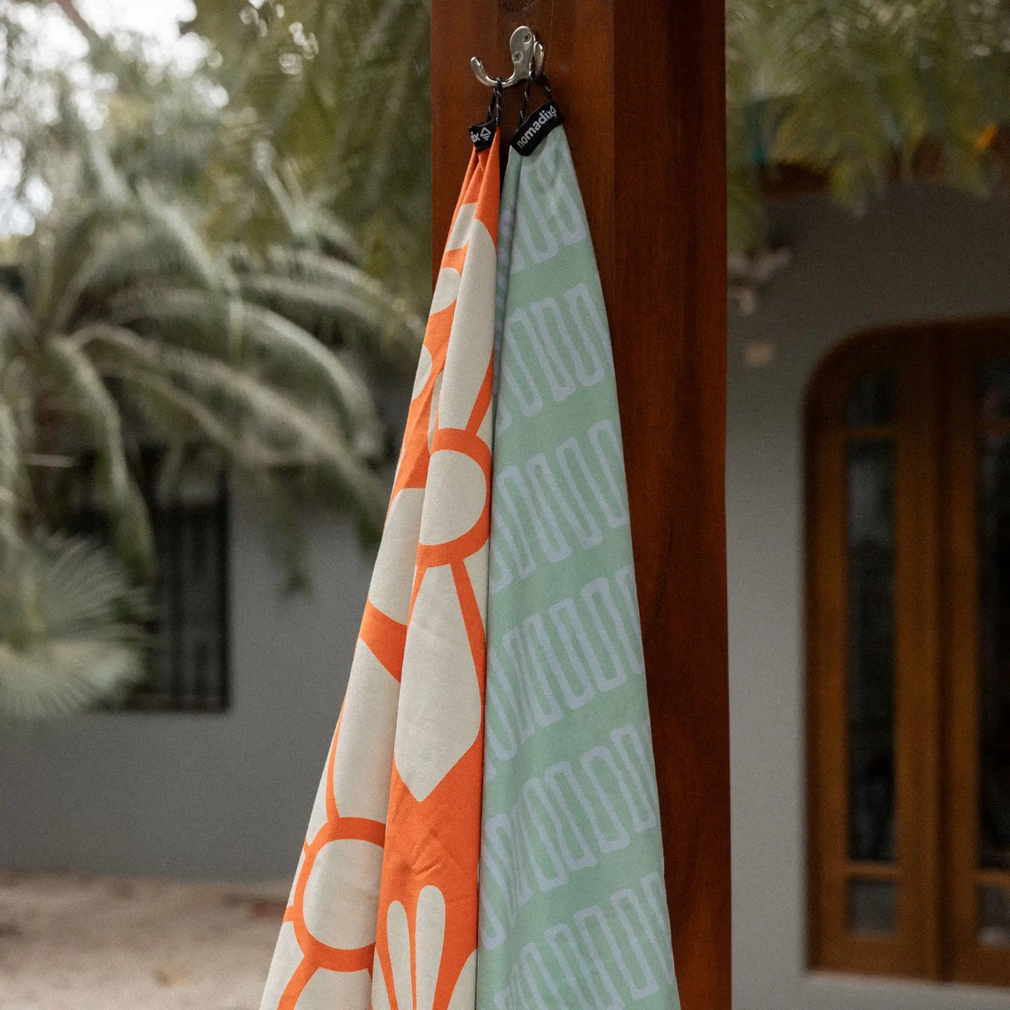 Original Towel: Big Flowers Expedition Orange