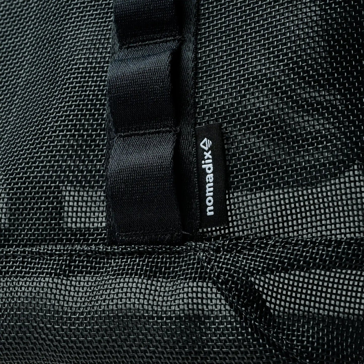 AirMesh Tote: Raven Black