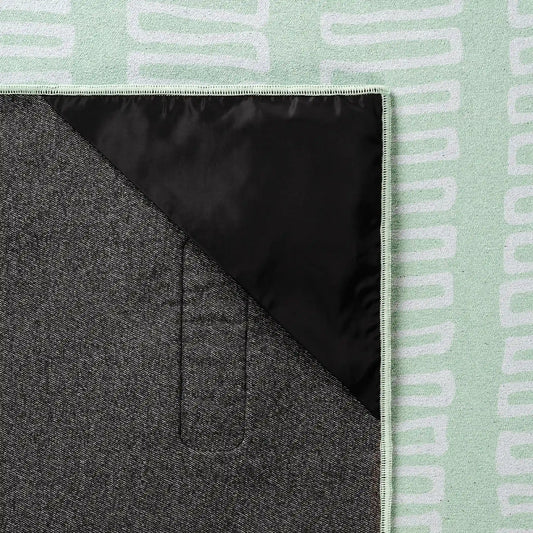 Blanket Towel: Switchback Seafoam Green