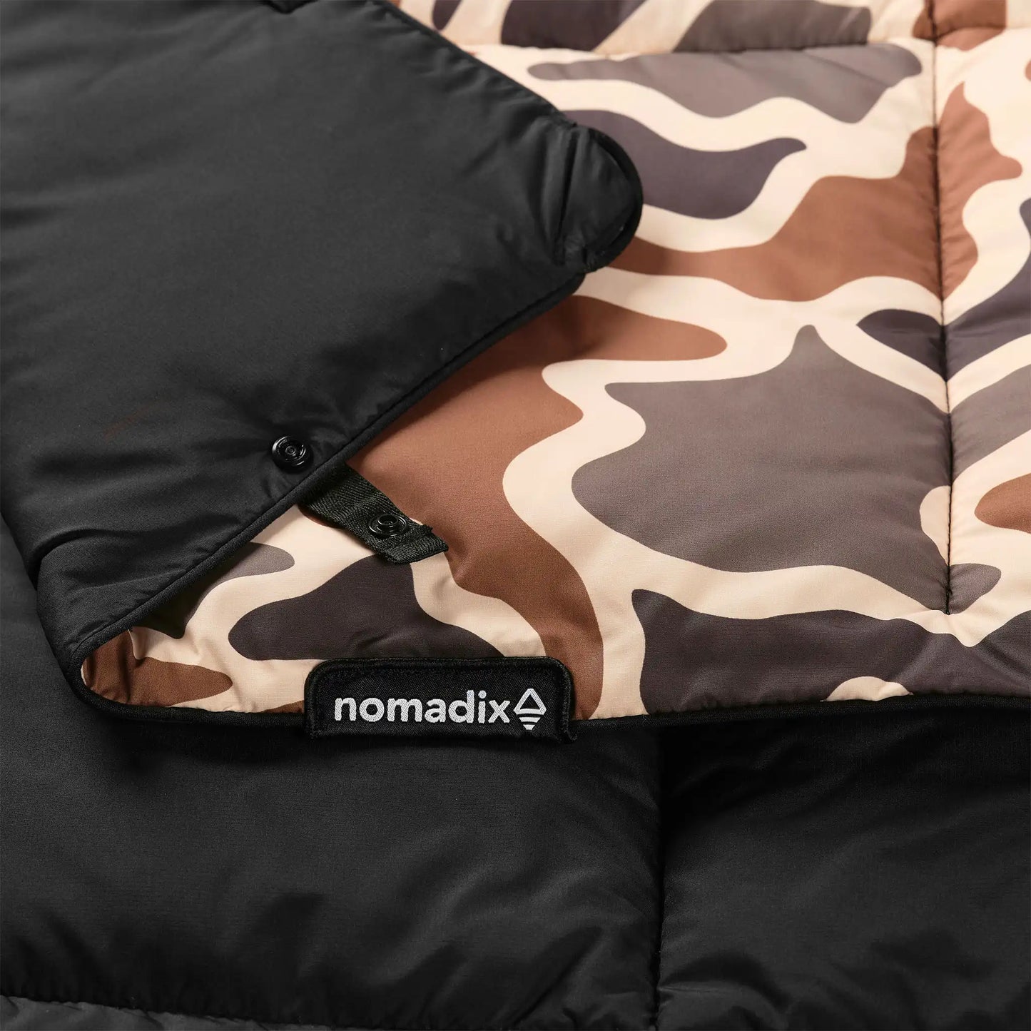 Graphene Puffer Blanket: Duck Camo Bush