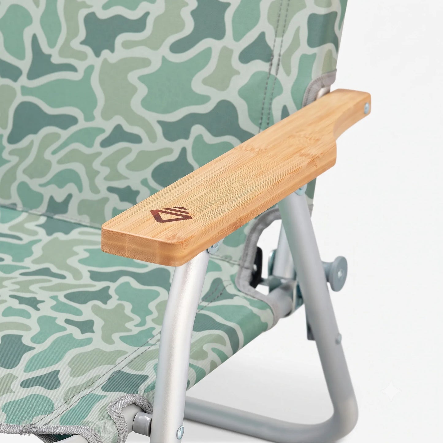 Easy Chair: Duck Camo Agua