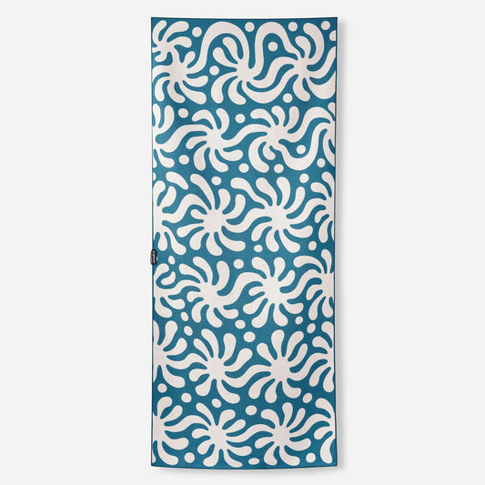 Original Towel: Whirlpool Teal Ocean