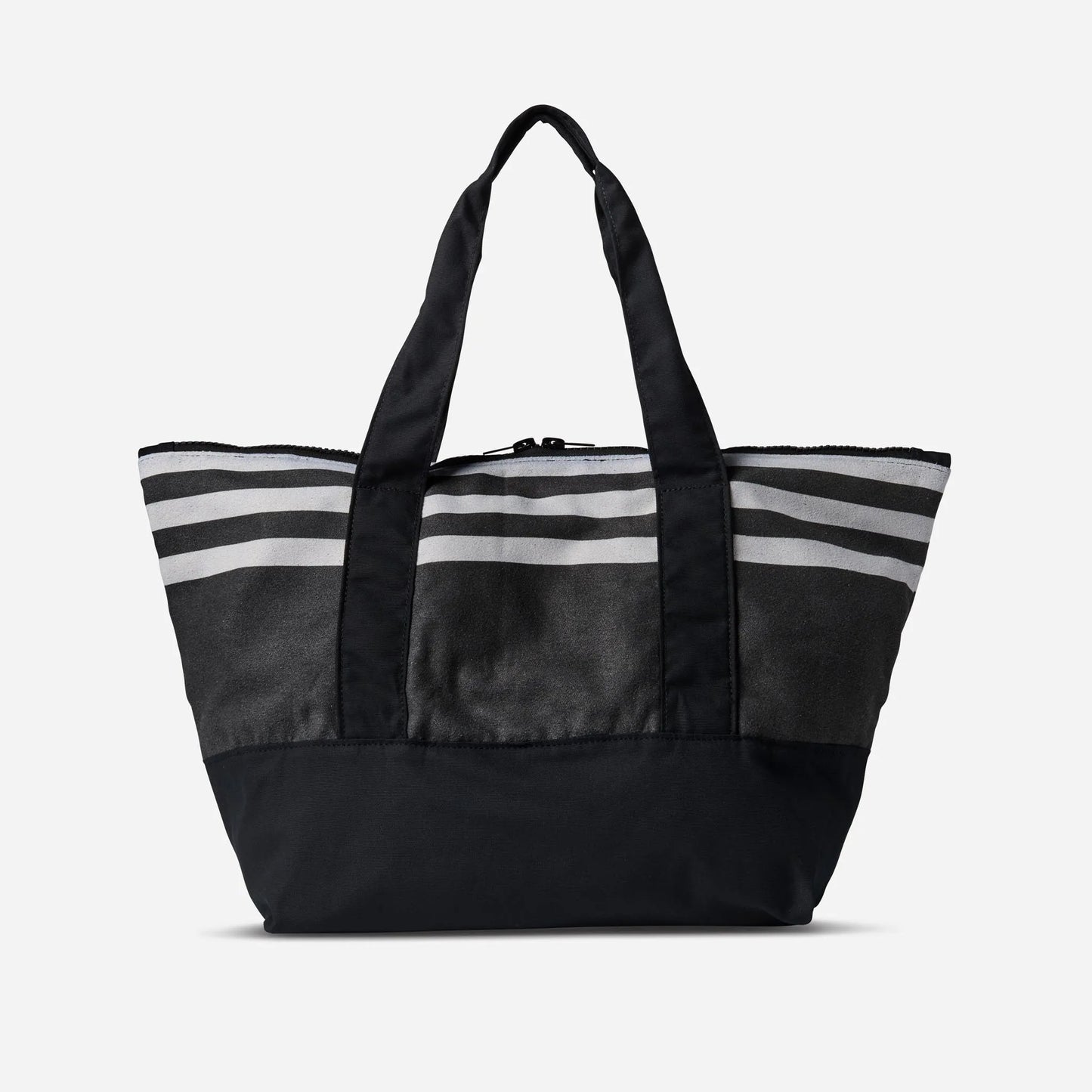 The Tote: Nomadix x FARO: Poolside Black
