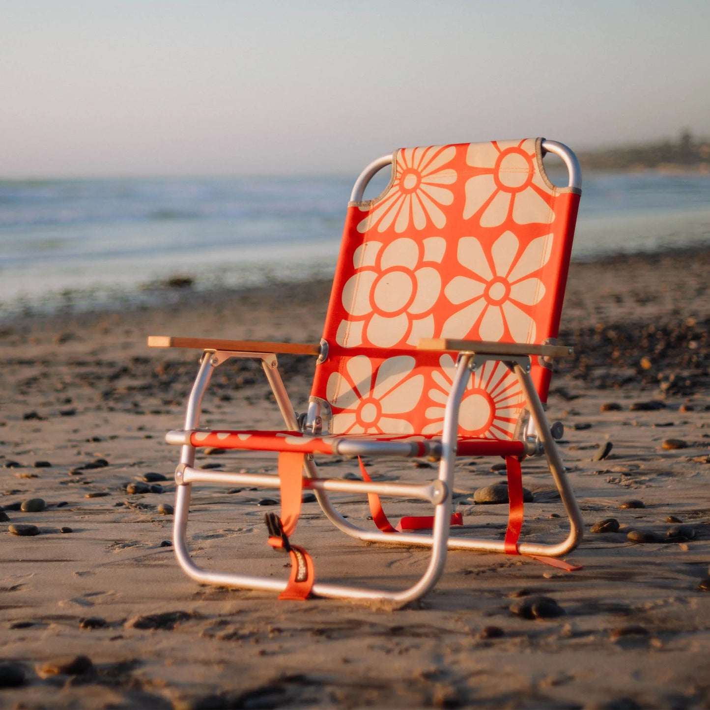 Easy Chair: Big Flowers Expedition Orange