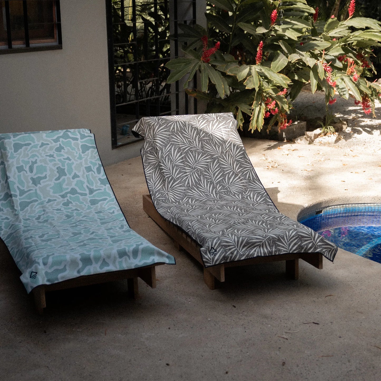 Original Towel: Duck Camo Agua