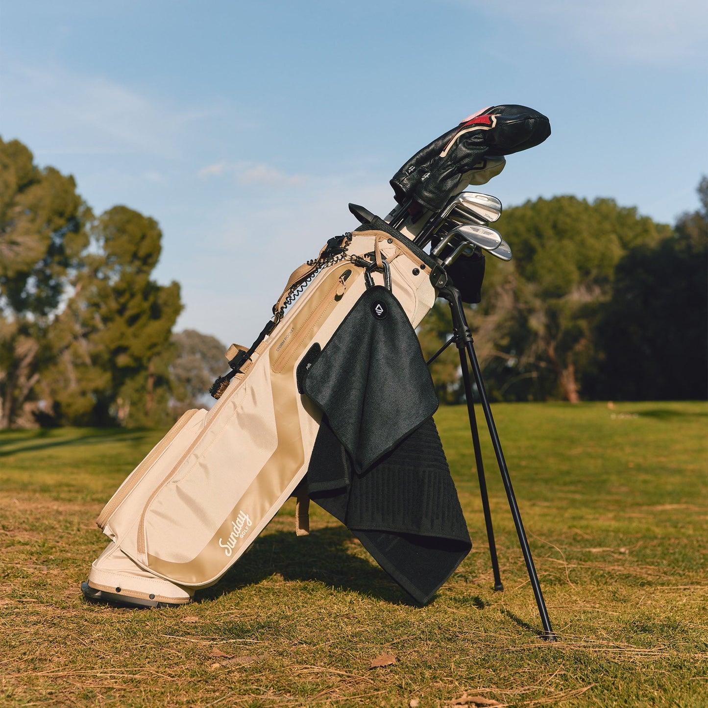 Golf Towel Set: Fairway Night Black