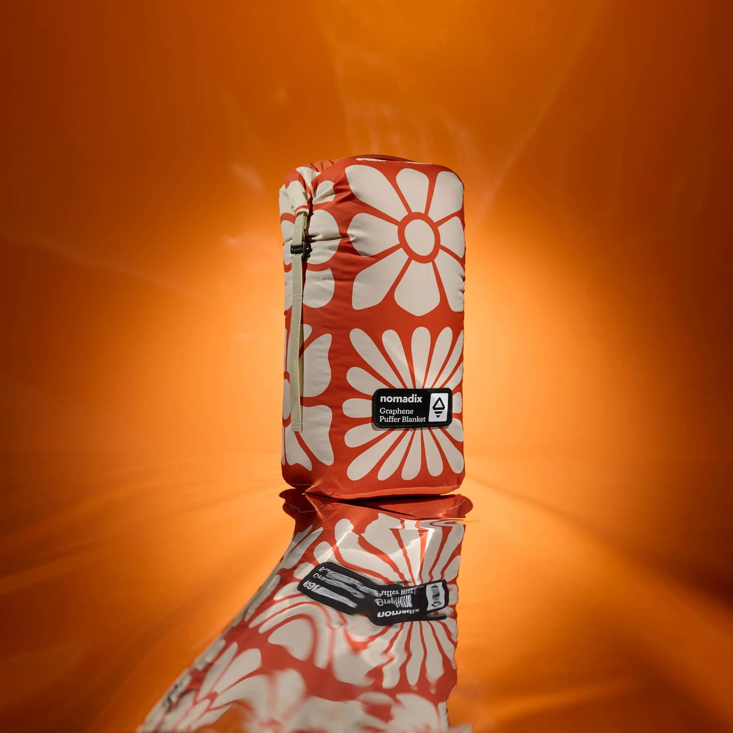 Graphene Puffer Blanket: Big Flowers Expedition Orange