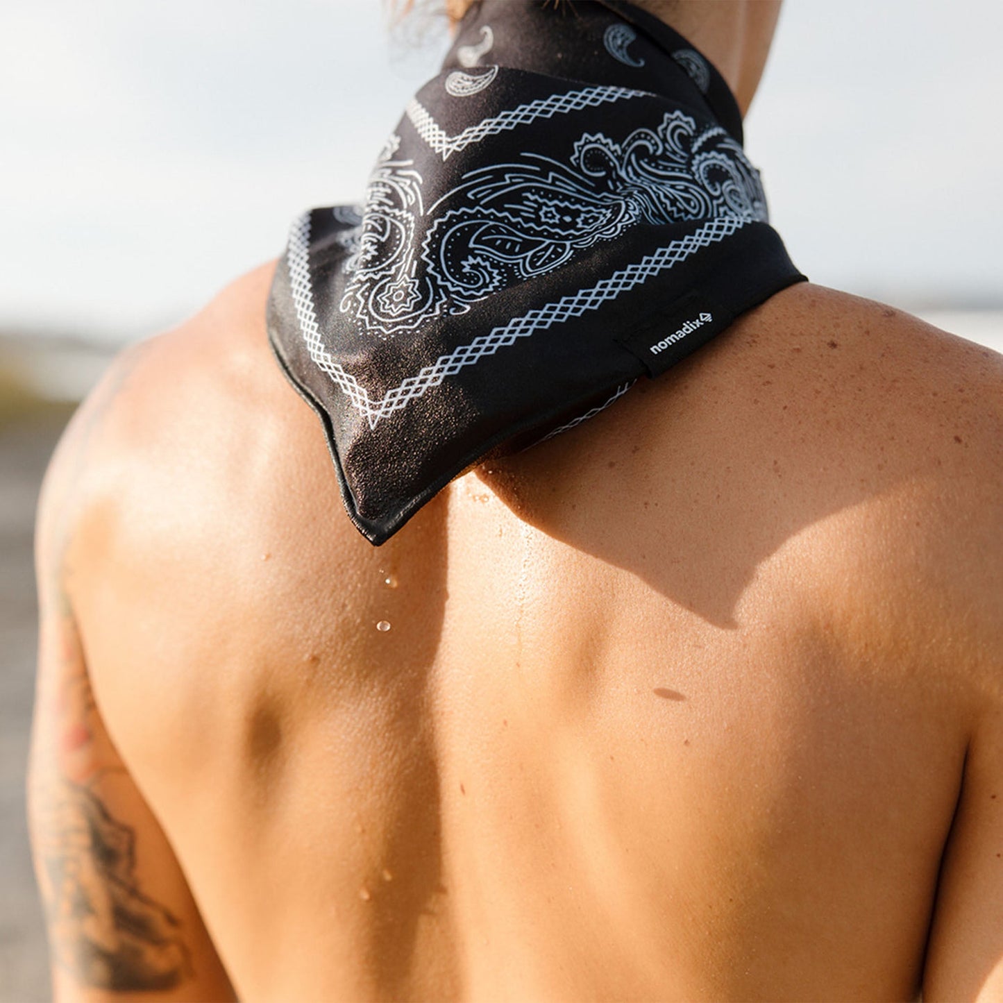 Ice Bandana Towel: Paisley Black