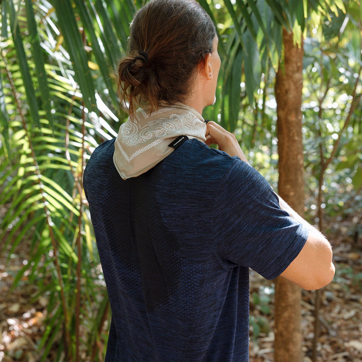 Ice Bandana Towel: Paisley Tan