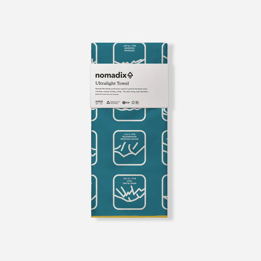 Ultralight Towel: Peaks of the World Teal Ocean