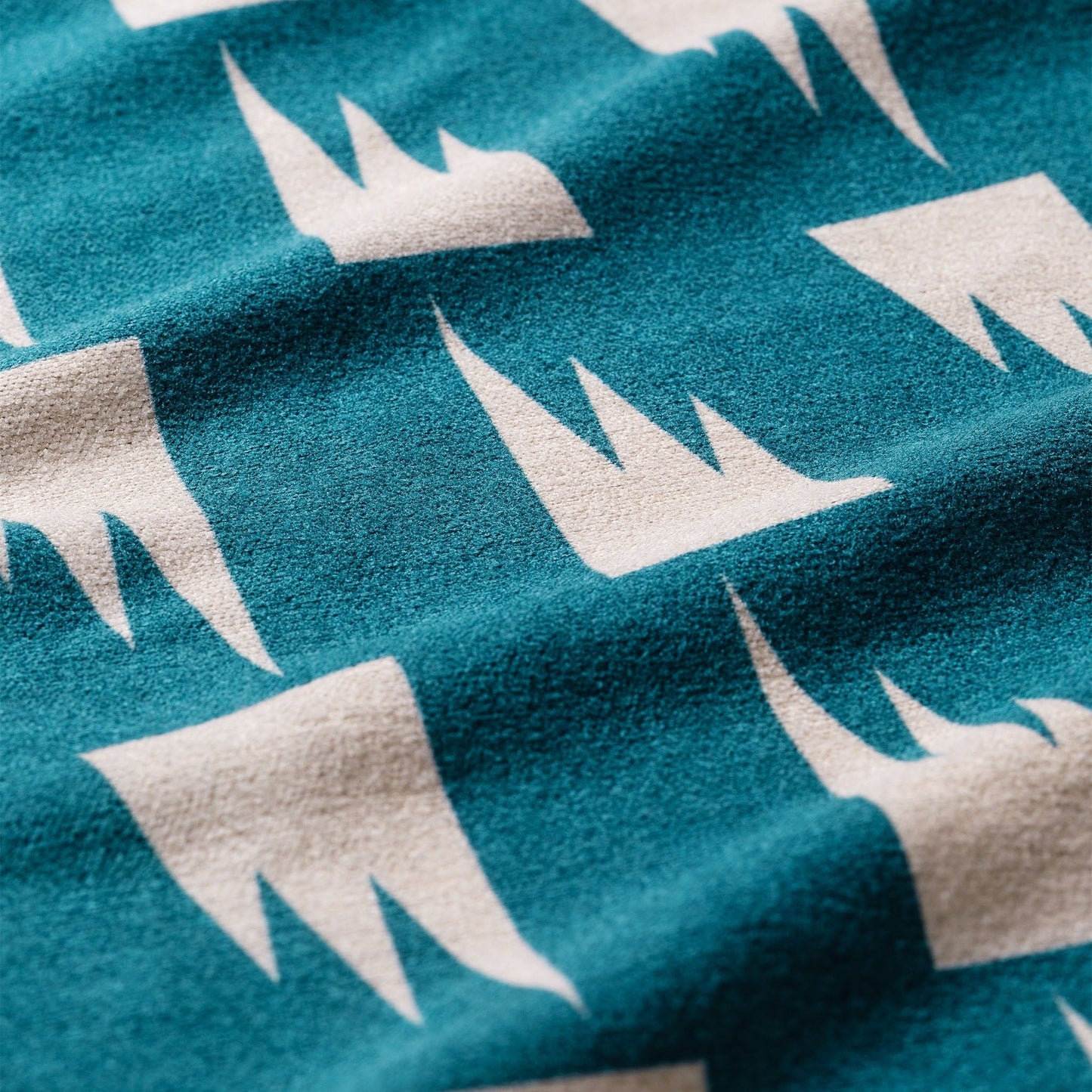 Changing Poncho: Summit Green