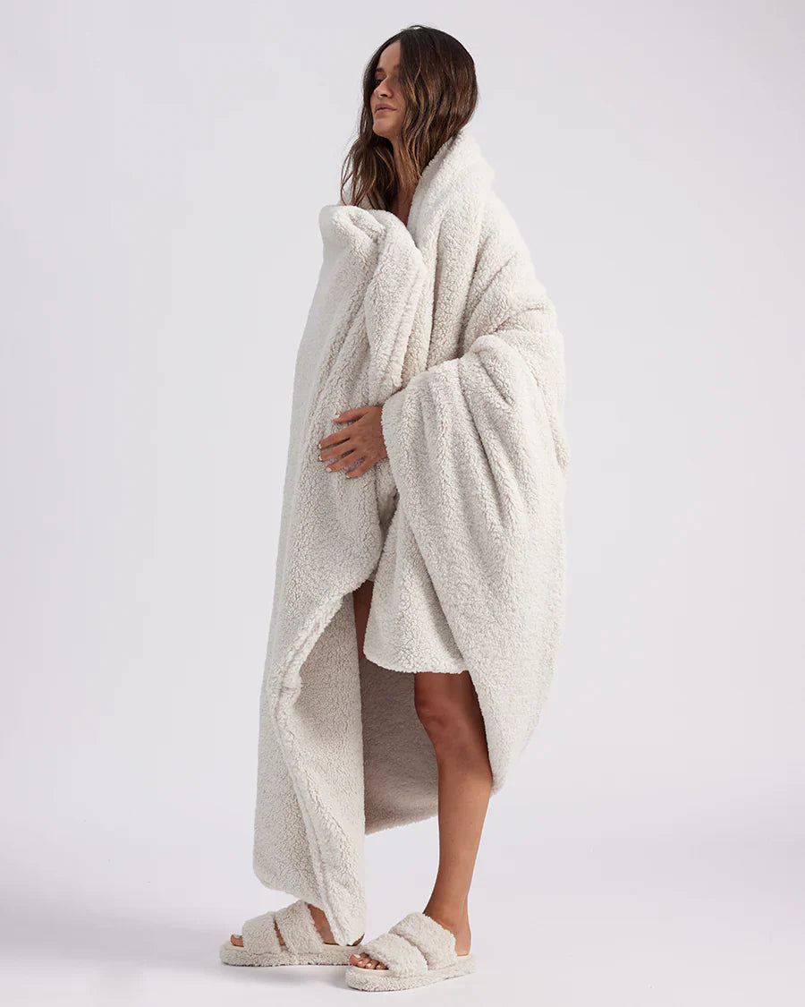 Faux Fur Throw Blanket - Marshmallow