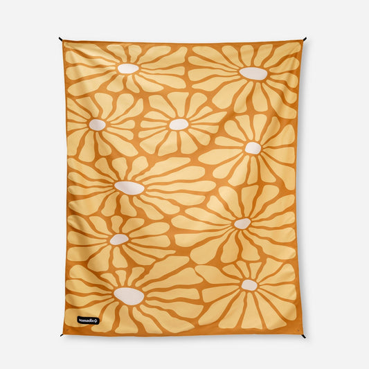 Festival Blanket: Lazy Daisy Gold