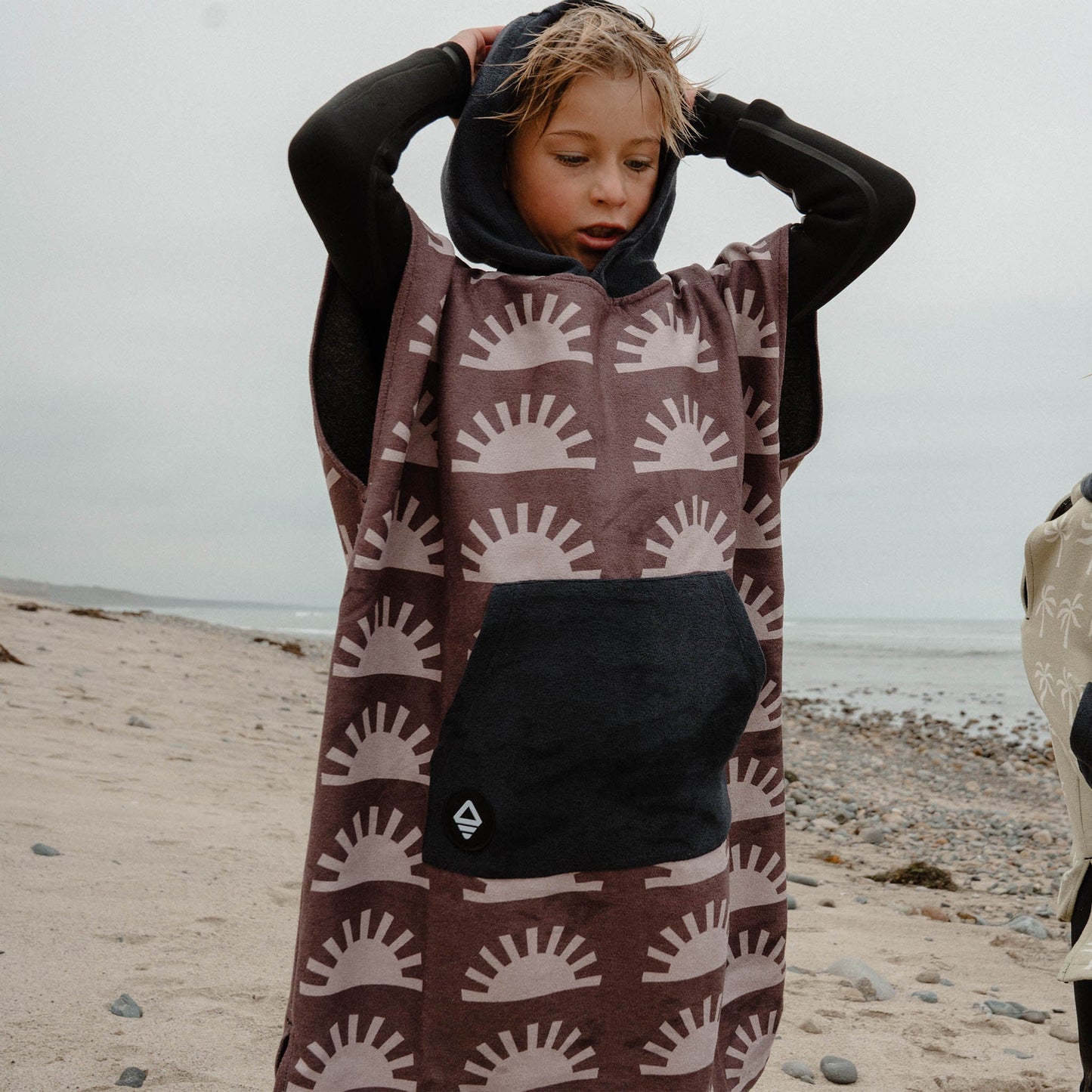 Kids Changing Poncho: Sunshine Burgundy
