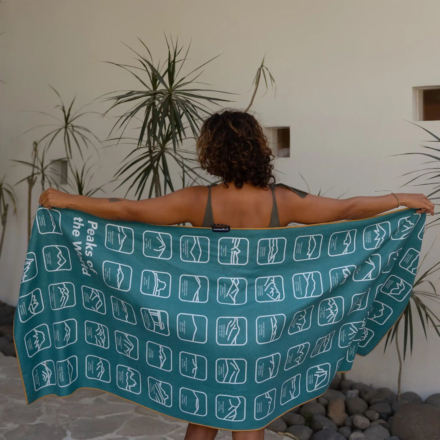 Original Towel: Peaks of the World Teal Ocean