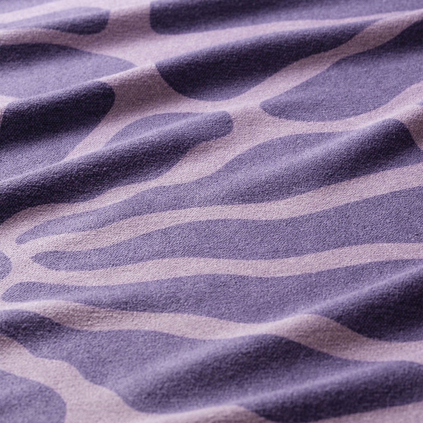 Original Towel: Lazy Daisy Dusk
