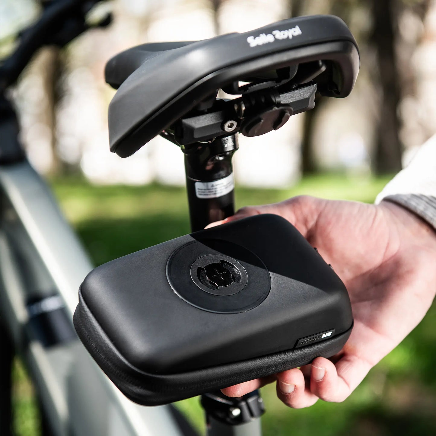 Saddle Mount